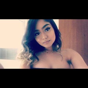 Meet your Posher, Daniela